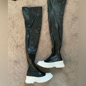 Thigh high Boots